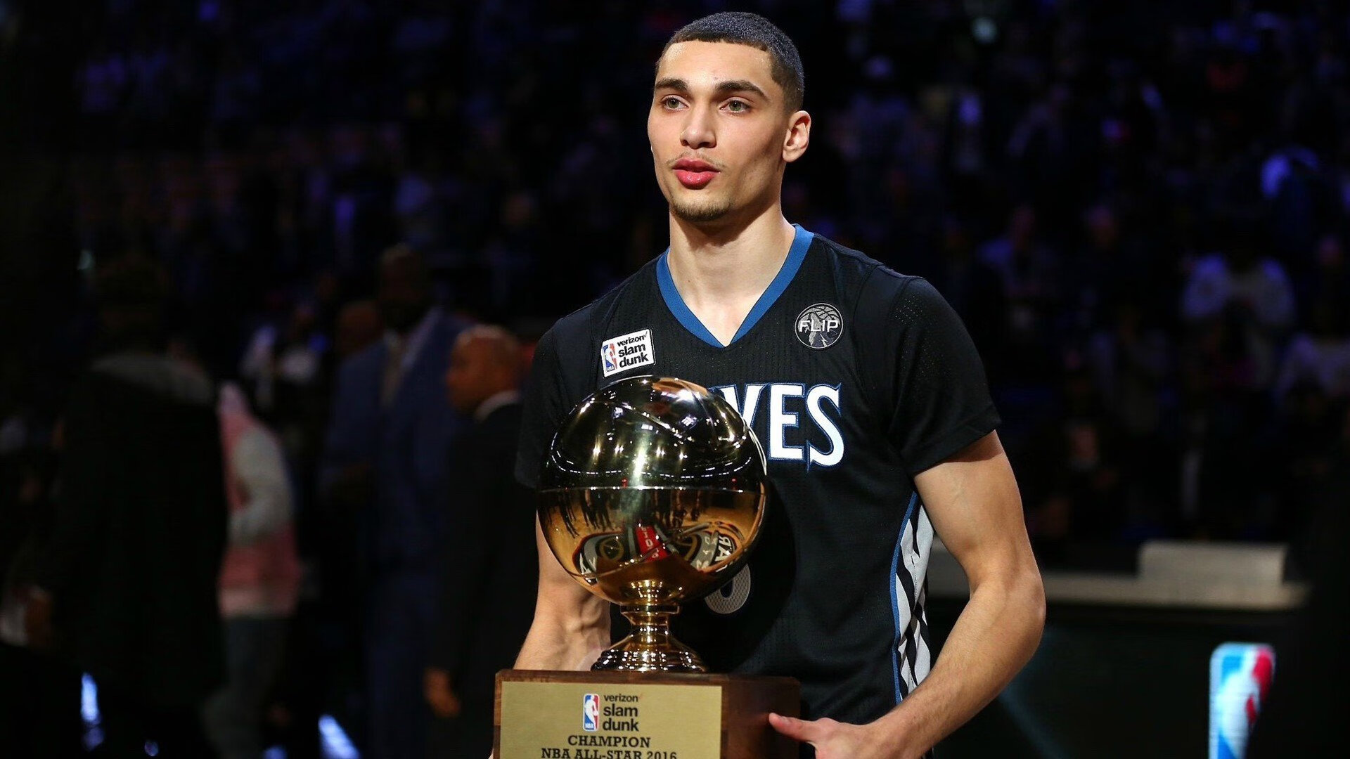 产业融合：汽车制造商的赛场新布局，汽车产业链技术服务平台